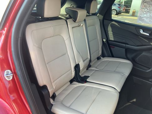 Used 2021 Ford Escape SEL image 33