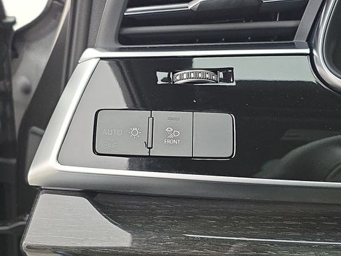 Used 2025 Audi Q7 2.0T Premium image 27