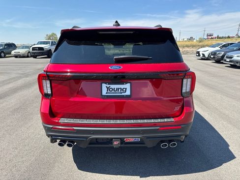 Used 2025 Ford Explorer ST w/ Sun And Sound Package AWD/4WD image 6