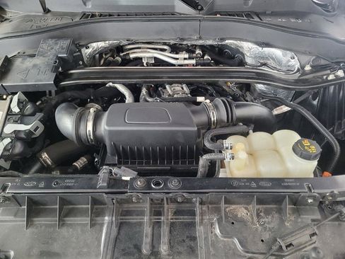 Used 2020 Ford Explorer Platinum w/ Premium Technology Package image 30