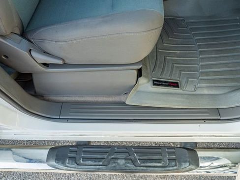 Used 2006 Nissan Titan XE w/ (W04) Preferred Pkg image 41