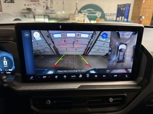 New 2026 Ford Bronco Sport Badlands w/ Badlands Tech Package AWD/4WD image 24