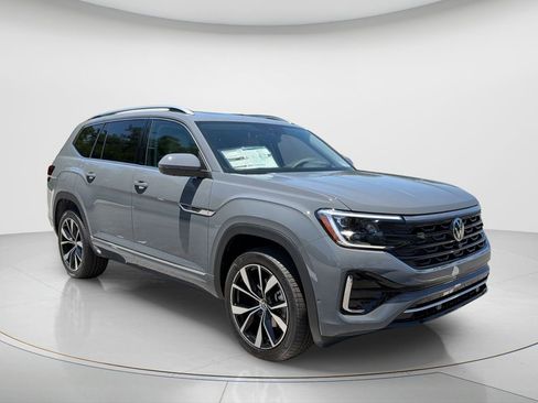 New 2026 Volkswagen Atlas SEL Premium R-Line AWD/4WD image 3
