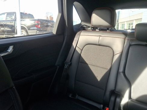 New 2025 Ford Escape ST-Line w/ Equipment Group 301A image 12