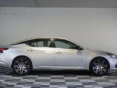 Used 2020 Nissan Altima 2.5 SR image 7