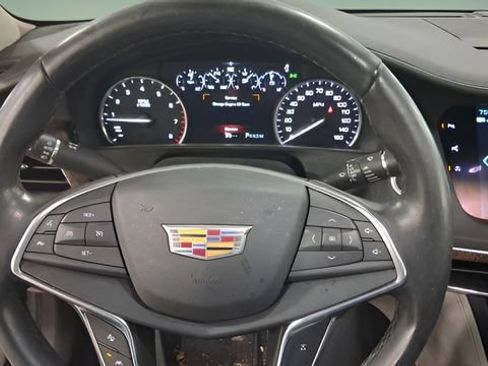 Used 2018 Cadillac CT6 Luxury AWD/4WD image 13