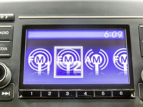 Used 2018 Honda Pilot LX image 22