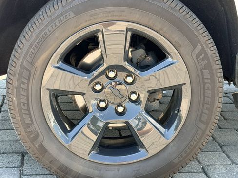 Used 2020 Chevrolet Tahoe Premier AWD/4WD image 13