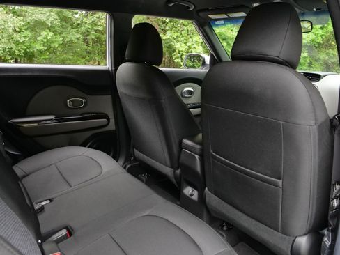 Used 2019 Kia Soul + w/ Audio Package image 27