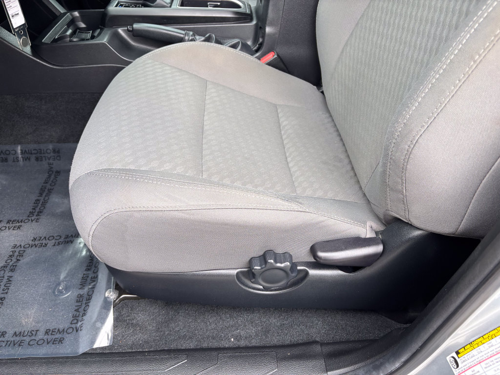 Used 2022 Toyota Tacoma SR w/ SR Convenience Package RWD image 20