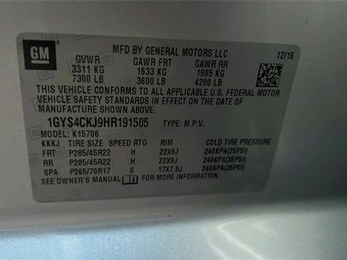 Used 2017 Cadillac Escalade Premium Luxury w/ LPO, Radiant Package image 33