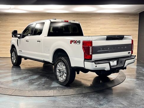 Used 2022 Ford F250 Platinum w/ FX4 Off-Road Package image 27