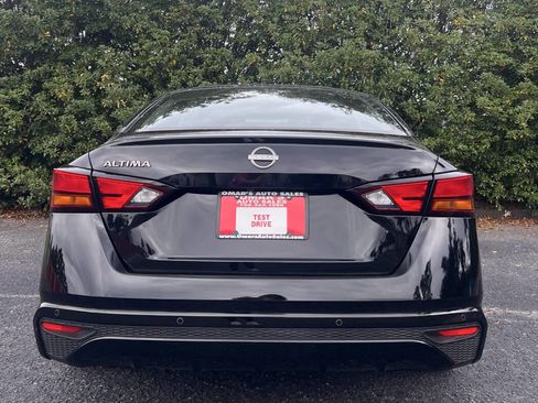 Used 2024 Nissan Altima 2.5 S image 6