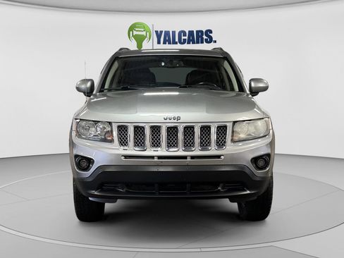 Used 2016 Jeep Compass Latitude AWD/4WD image 8