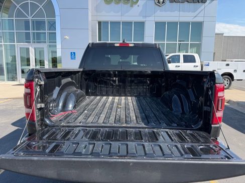 Used 2023 RAM 1500 Laramie AWD/4WD image 12