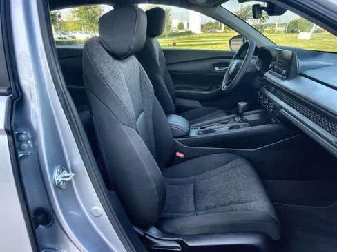 Certified 2025 Honda Accord LX image 12