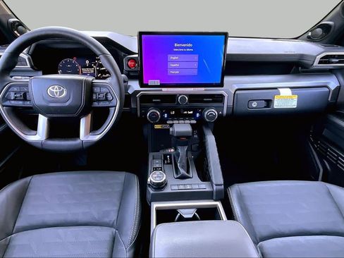 Certified 2026 Toyota 4Runner TRD Off-Road Premium AWD/4WD image 15