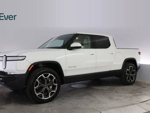Used 2023 Rivian R1T Adventure AWD/4WD image 17