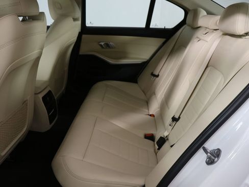 Used 2019 BMW 330i xDrive Sedan AWD/4WD image 14