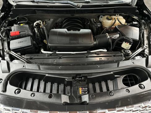 Used 2023 GMC Yukon Denali AWD/4WD image 39