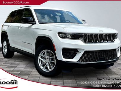 New 2025 Jeep Grand Cherokee Laredo X