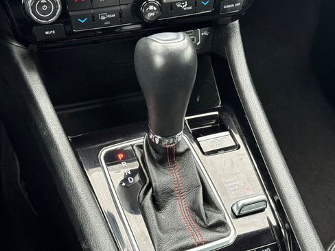 Used 2024 Jeep Compass Trailhawk AWD/4WD image 21