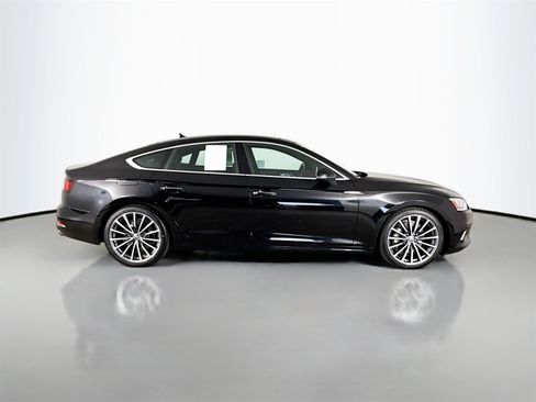 Used 2018 Audi A5 2.0T Prestige w/ Driver Assistance Package image 8