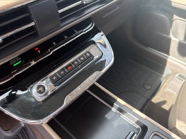 Used 2023 Lincoln Corsair Reserve w/ Equipment Group 201A AWD/4WD image 26