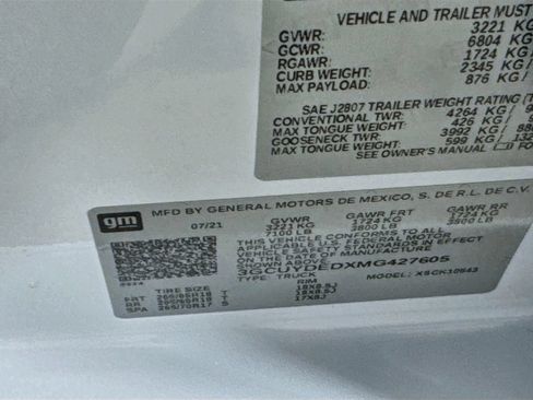 Used 2021 Chevrolet Silverado 1500 LT AWD/4WD image 41
