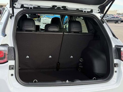 New 2026 Jeep Compass Latitude image 23