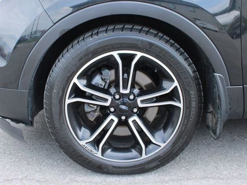 Used 2014 Ford Explorer Sport w/ Equipment Group 401A image 37