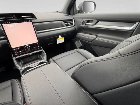 New 2027 GMC Terrain Elevation w/ Elevation Premium Package AWD/4WD image 22