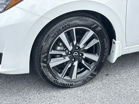 Certified 2025 Nissan Versa SV w/ Trunk Package image 7