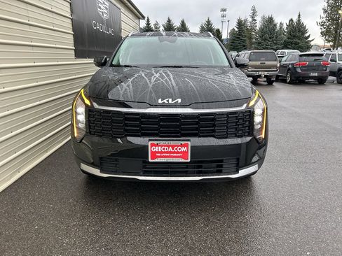 New 2026 Kia Sportage AWD Hybrid image 2