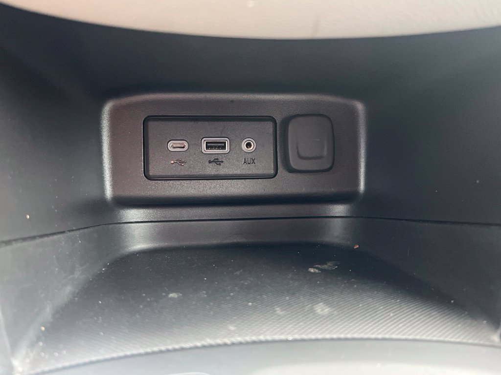 Used 2024 Chevrolet Equinox LS w/ LS Convenience Package FWD image 18
