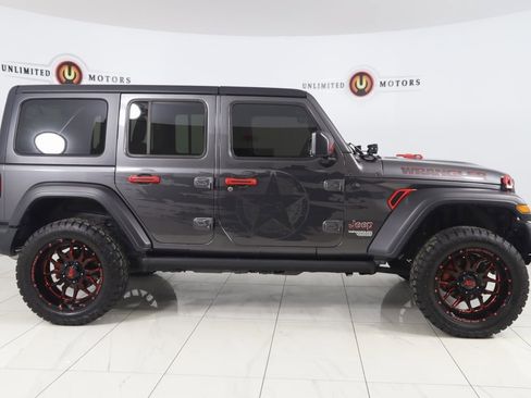Used 2020 Jeep Wrangler Unlimited Sport S image 2