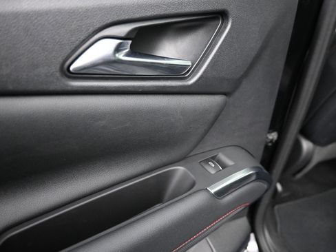 Used 2024 Chevrolet Traverse RS FWD image 31