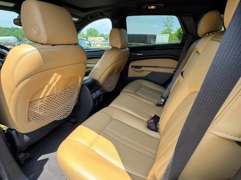 Used 2014 Cadillac SRX Luxury w/ Driver Awareness Package image 14