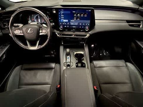 Used 2024 Lexus RX 350 AWD w/ Convenience Package image 4