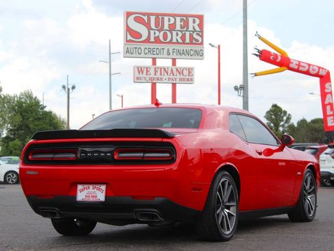 Used 2023 Dodge Challenger R/T w/ Plus Package RWD image 3