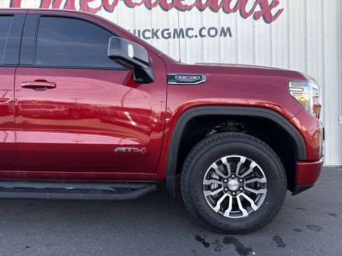 Used 2021 GMC Sierra 1500 AT4 image 30