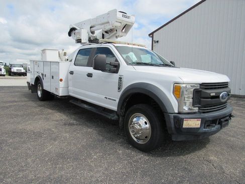 Used 2017 Ford F550 2WD Crew Cab Super Duty image 9