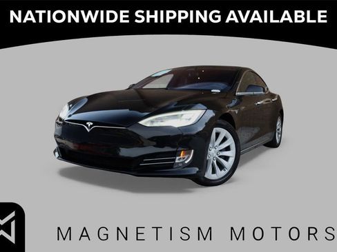 Used 2020 Tesla Model S Long Range Plus image 1