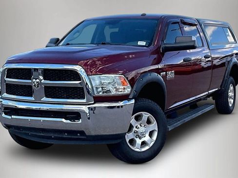 Used 2018 RAM 2500 Tradesman w/ Chrome Appearance Group AWD/4WD image 3