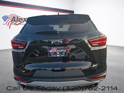 Used 2023 Chevrolet Blazer LT w/ Convenience Package AWD/4WD image 6