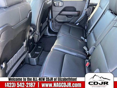 New 2026 Jeep Wrangler Unlimited Rubicon image 18