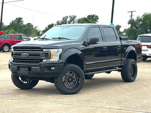 Used 2019 Ford F150 XLT w/ Equipment Group 302A Luxury AWD/4WD image 2