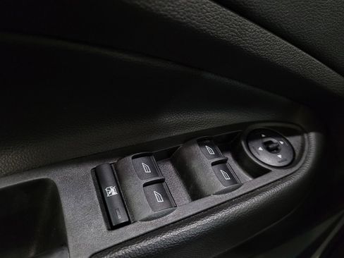 Used 2016 Ford Escape S FWD image 27