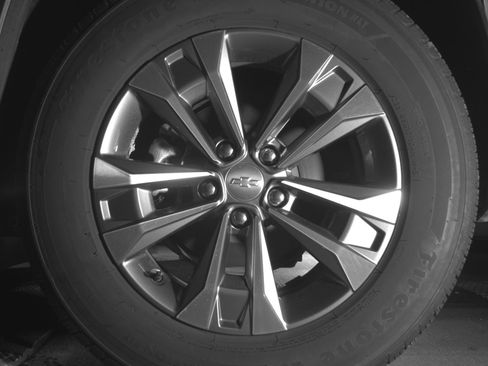 Used 2025 Chevrolet Equinox LT FWD image 14