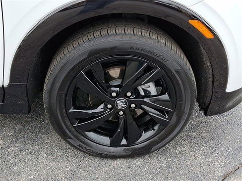 Certified 2025 Buick Encore GX Sport Touring w/ Comfort Package image 11